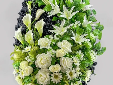 Искусственный венок «Овал большой элитный (№5)(1500х800)» — фото товара