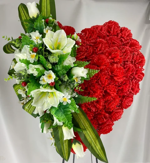 Искусственный венок «Сердце среднее элитное» — фото товара