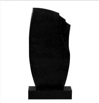 Гранитный вертикальный памятник «№33» — фото товара